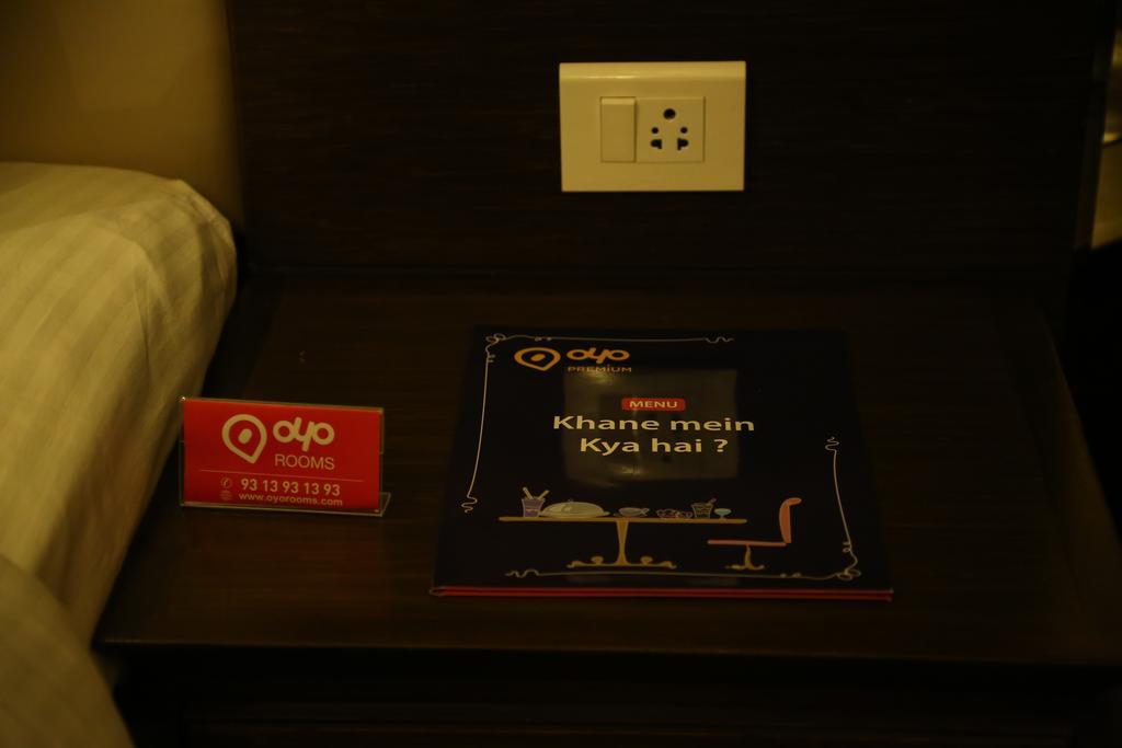 Oyo Premium Panchkula Sector 5 Hotel Eksteriør billede