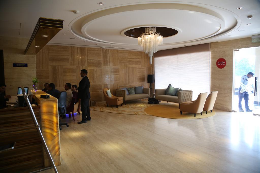 Oyo Premium Panchkula Sector 5 Hotel Eksteriør billede