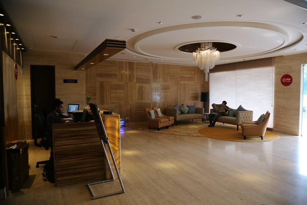 Oyo Premium Panchkula Sector 5 Hotel Eksteriør billede