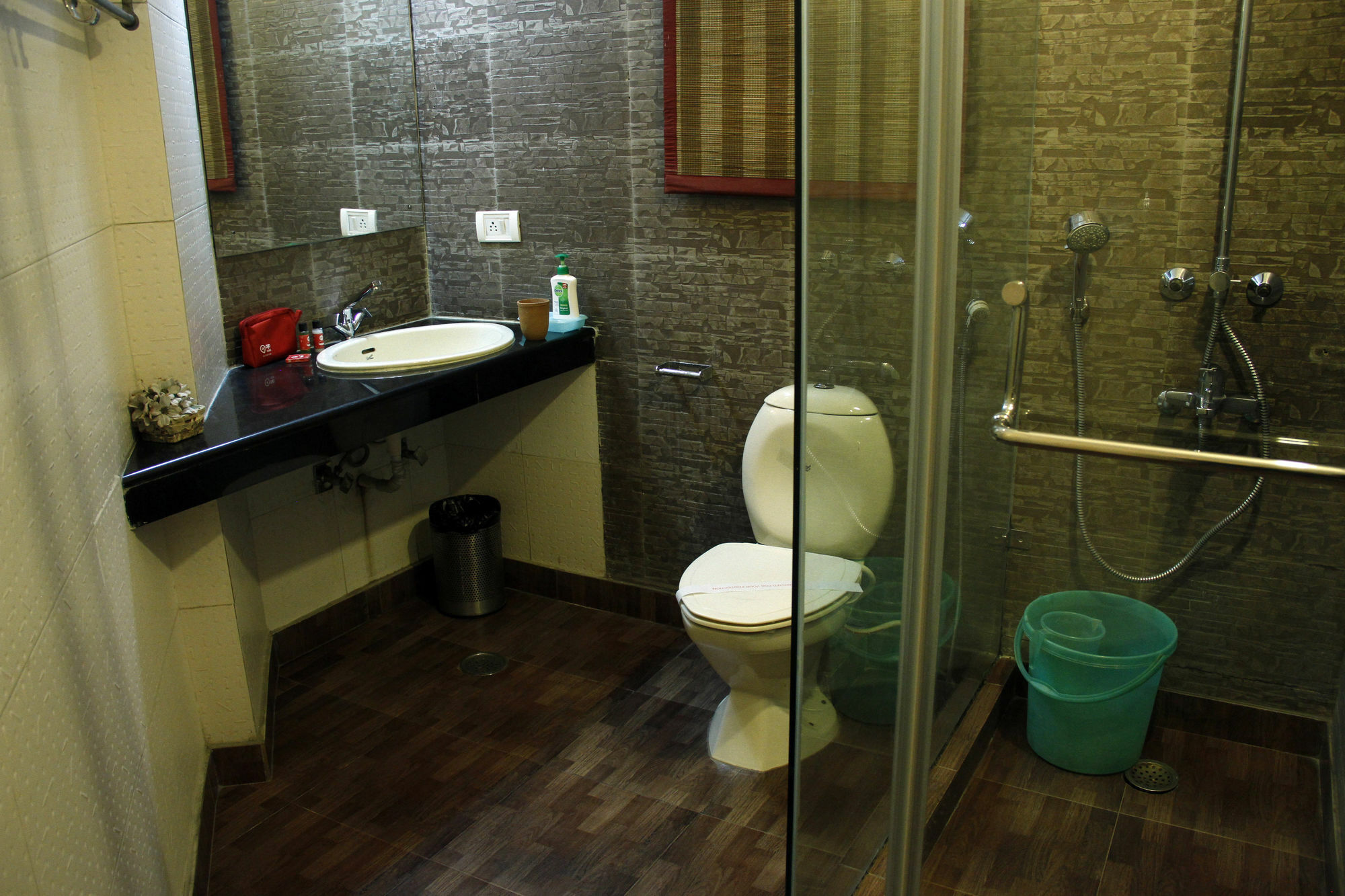 Oyo Premium Panchkula Sector 5 Hotel Eksteriør billede